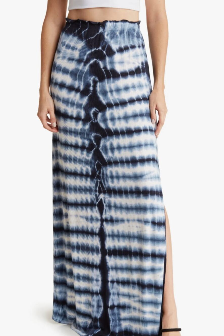 GO COUTURE Tie Dye Slit Long Maxi Skirt Medium Blue White Ruffled Waist Hippie
